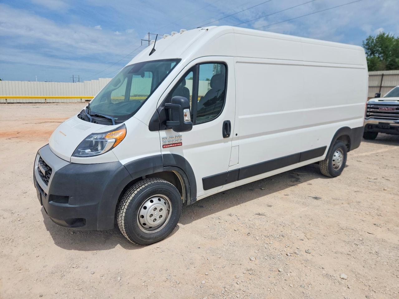 2022 RAM Promaster 2500 — VIN 3C6LRVDG0NE112049 — photo 1 of 13